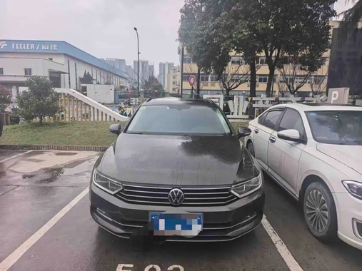 Volkswagen Viloran 2018