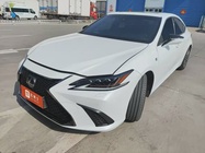 Lexus ES 2018
