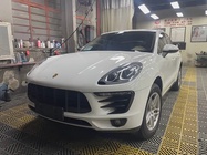 Porsche Macan 2016