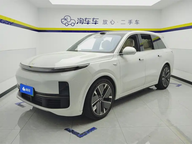 Li Auto L8