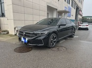 Volkswagen Passat 2025