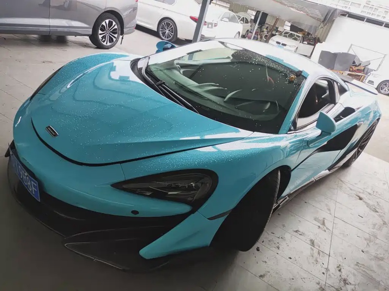 McLaren 570