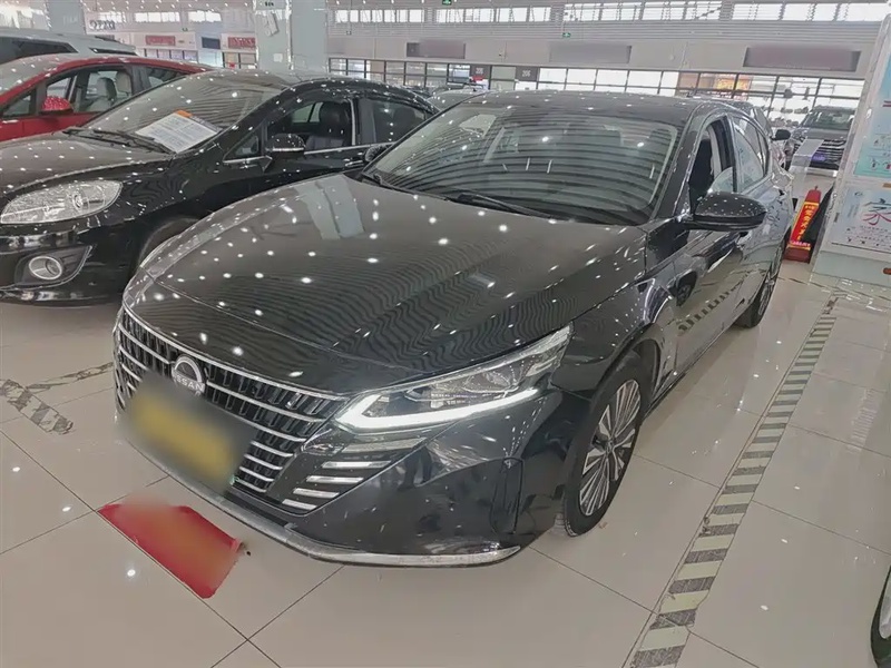 Nissan Teana