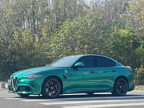 Alfa Romeo Giulia 2022