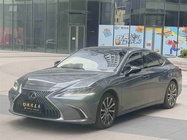 Lexus ES 2020