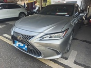 Lexus ES 2022
