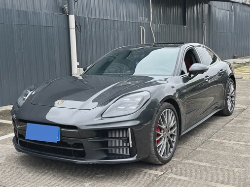 Porsche Panamera 2024