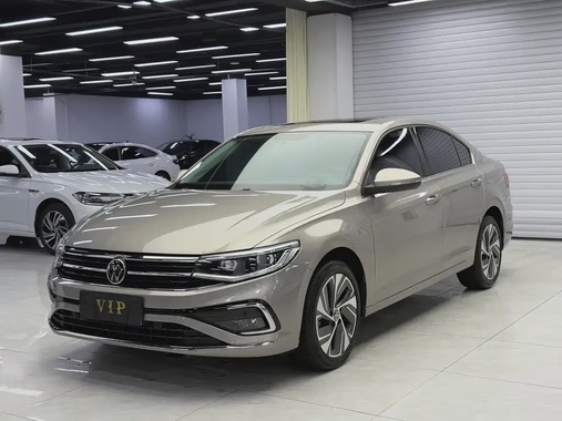 Volkswagen Bora 2023