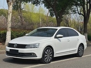 Volkswagen Sagitar 2016