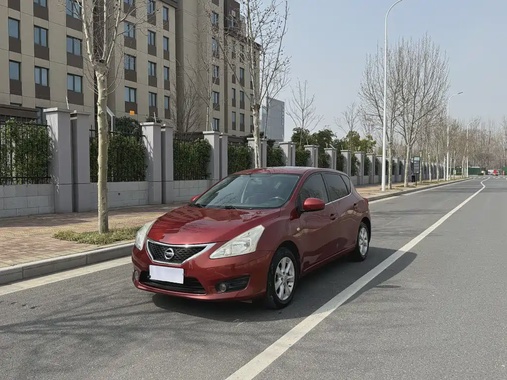 Nissan Tiida 2011