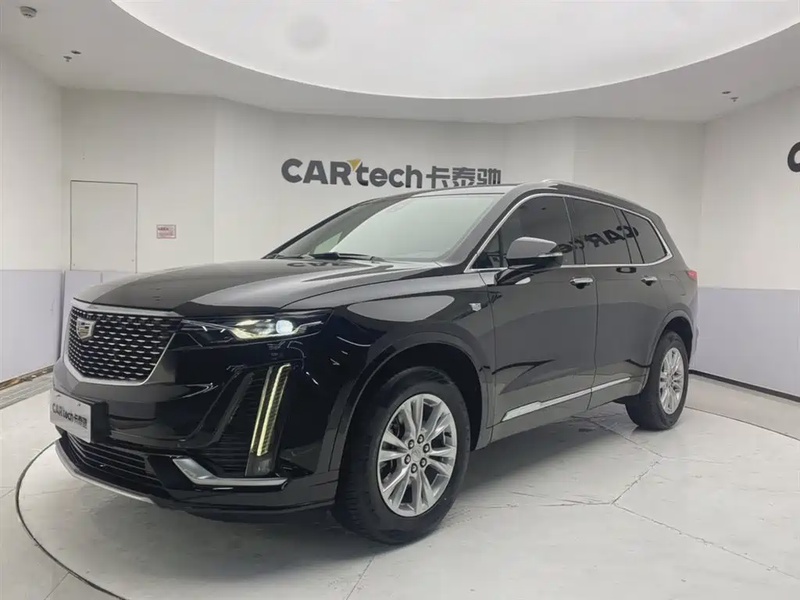 Cadillac XT6
