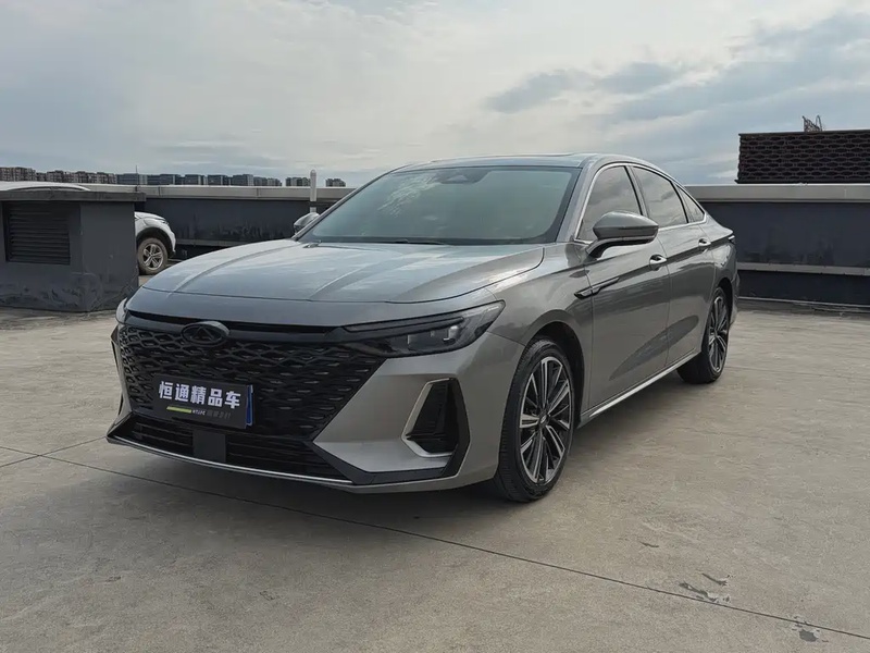Chery Arrizo 8