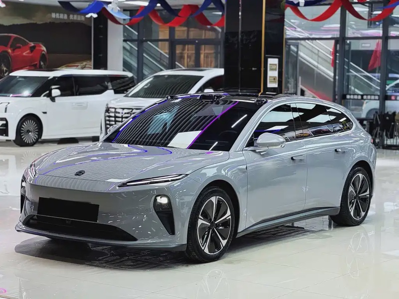NIO ET5T