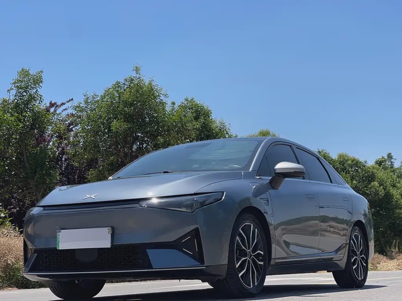 XPeng P5