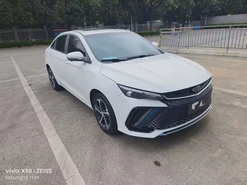 Geely L 2022