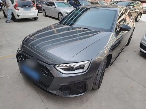Audi A4 2023