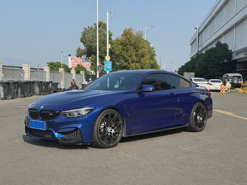 BMW M4