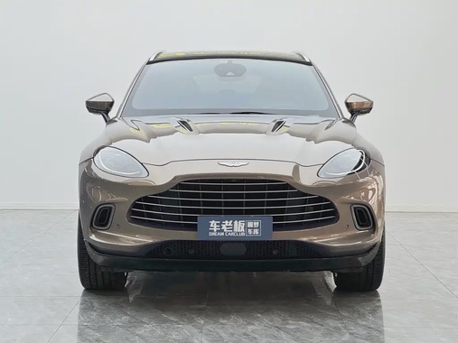 Aston Martin DBX 2022