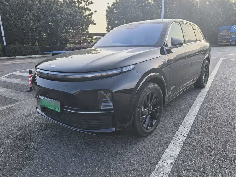 Li Auto L7