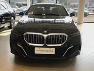 BMW i5 2025