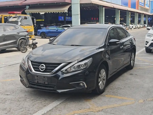 Nissan Teana 2018