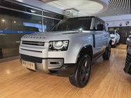 Land Rover Defender 2021