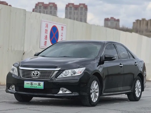 Toyota Camry 2014