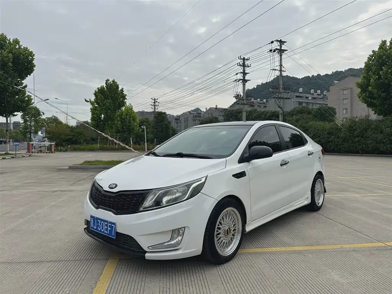 Kia K2