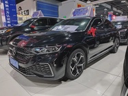 Volkswagen Passat 2023