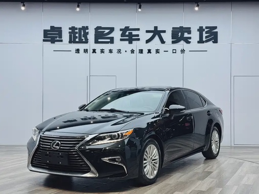 Lexus ES 2016