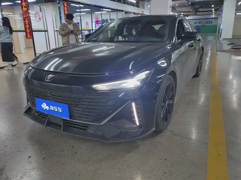 Changan UNI-V