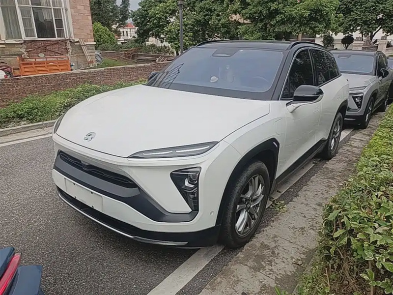 NIO ES6