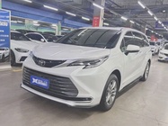 Toyota Sienna 2024