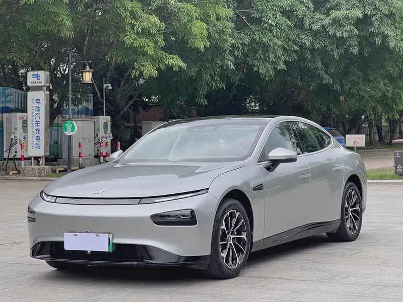 XPeng P7