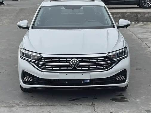 Volkswagen Sagitar 2023