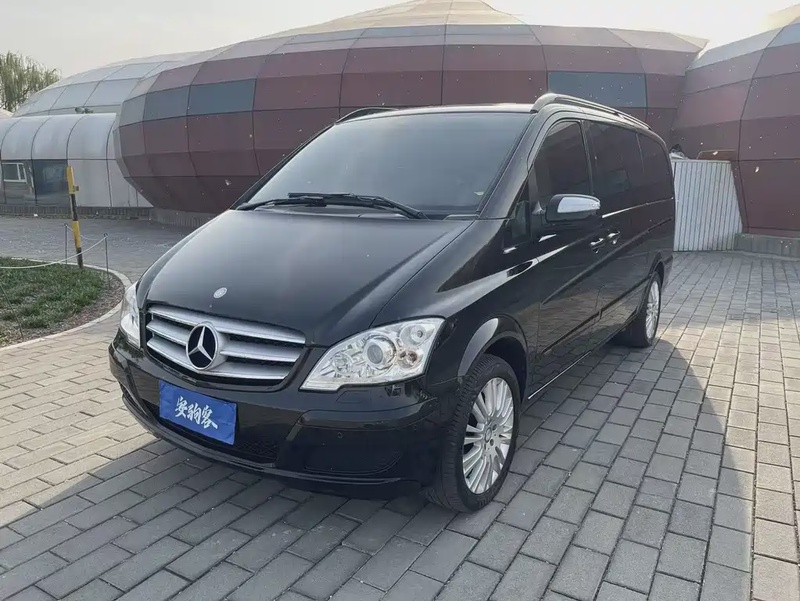 Mercedes-Benz Viano