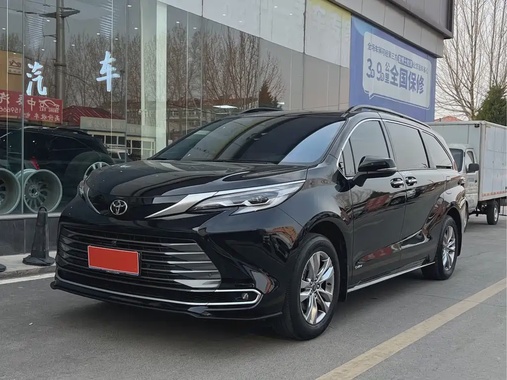 Toyota Sienna 2024