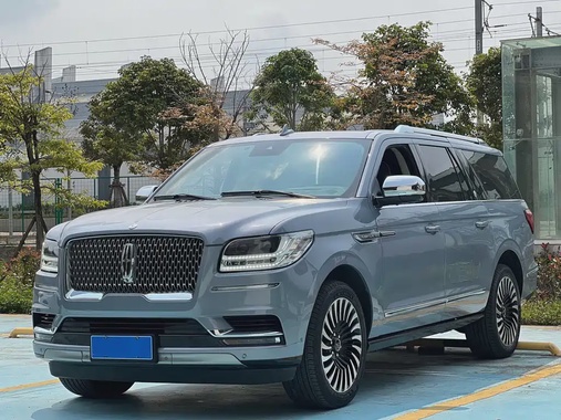 Lincoln Navigator 2022