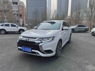 Mitsubishi Outlander 2022