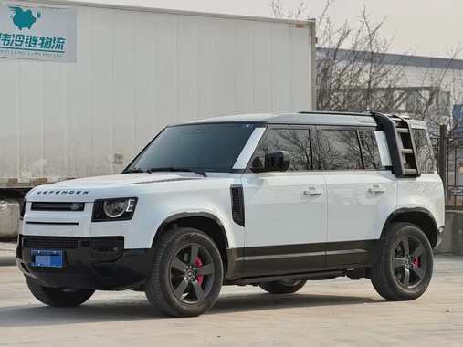Land Rover Defender 2024