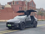 Tesla Model X 2018