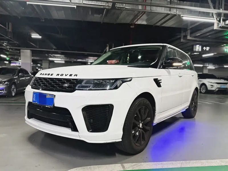 Land Rover Sport