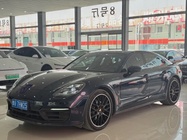 Porsche Panamera 2021