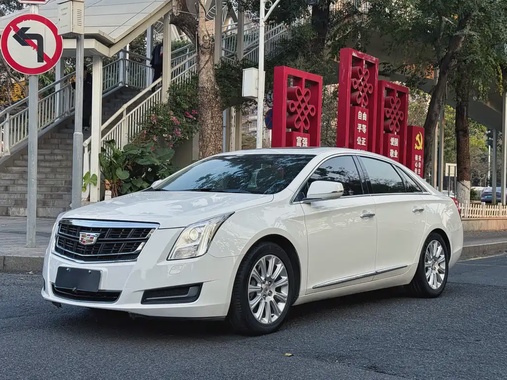 Cadillac XTS 2013