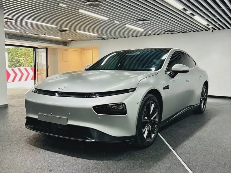 XPeng P7