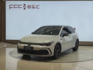 Volkswagen Golf 2024