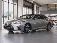 Lexus ES 2025