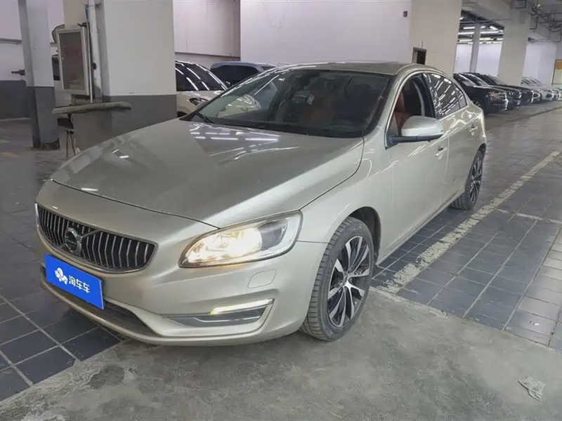 Volvo S60