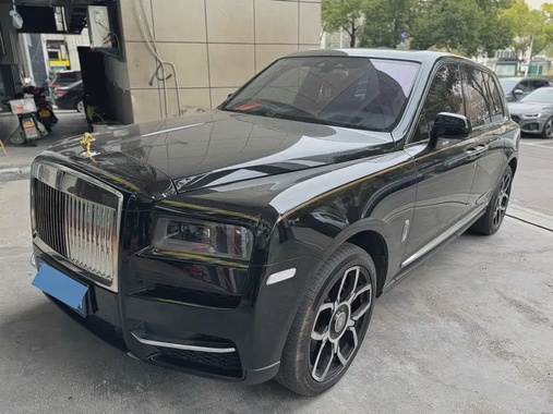 Rolls-Royce Cullinan 2024