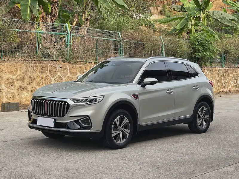 Hongqi HS5